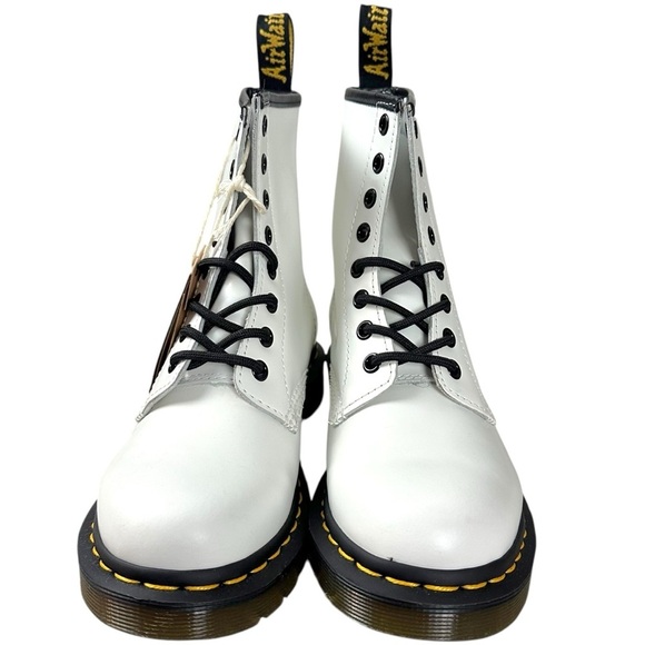 Dr. Martens 1460 Smooth Leather Lace up Boots Ladies Size 6 NWT NEW Combat Punk - Picture 5 of 16